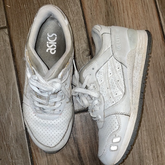 ASICS white sneakers - Picture 2 of 3